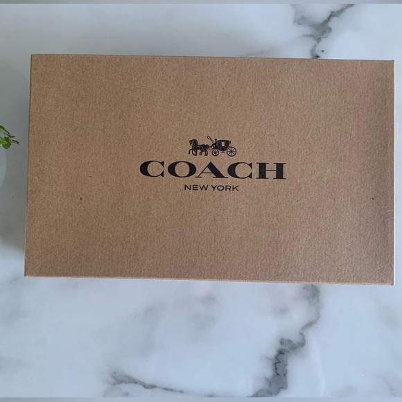 COPY - Brand New Coach Handbag - Picture 8 of 8